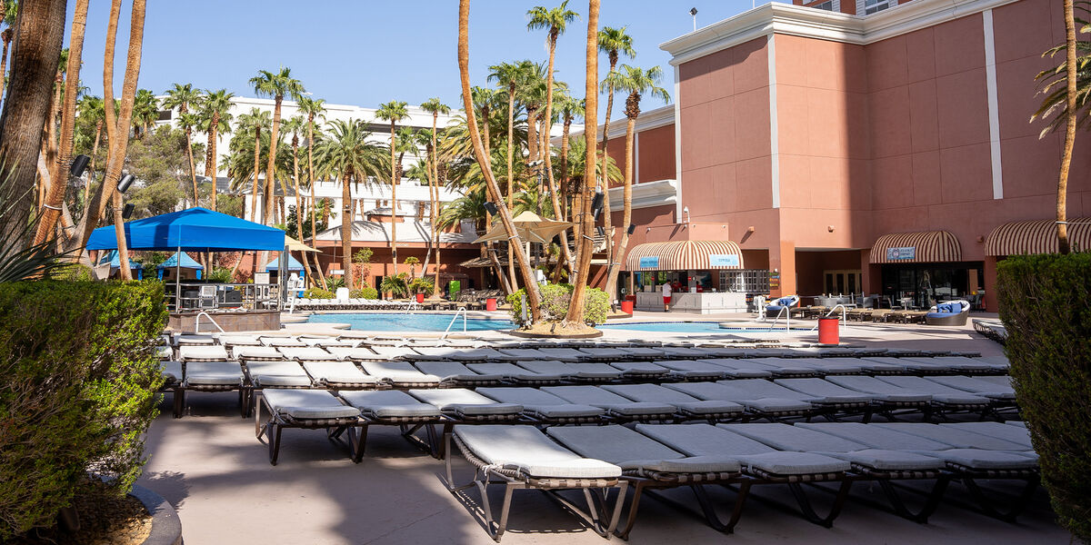 Treasure Island Pool