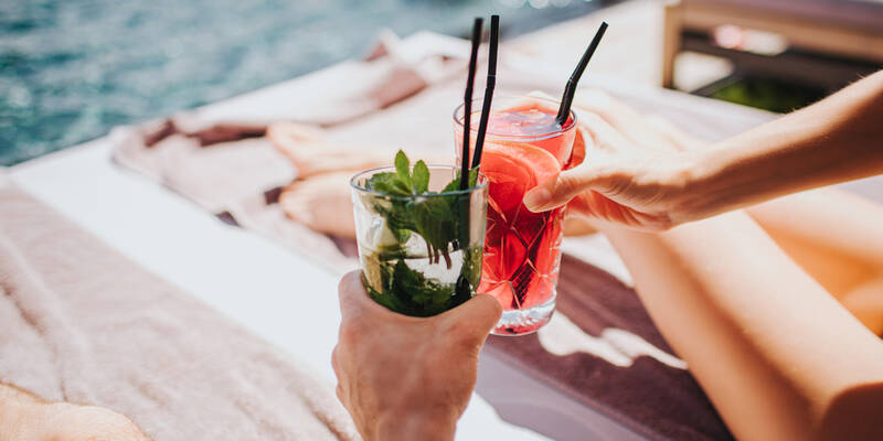 Treasure Island Pool Bar
