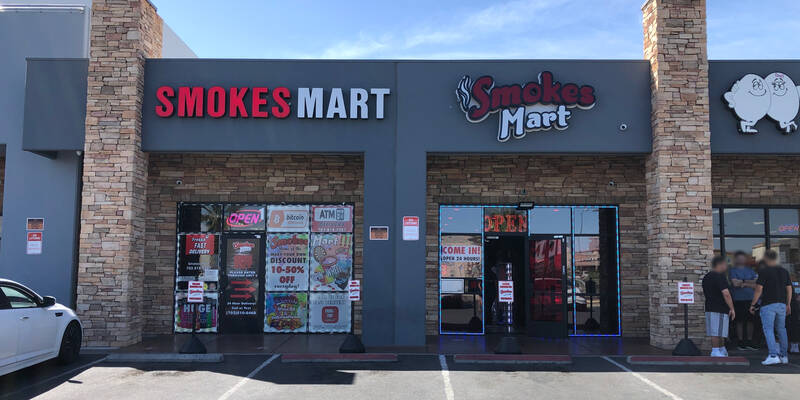 Smokes Mart at night