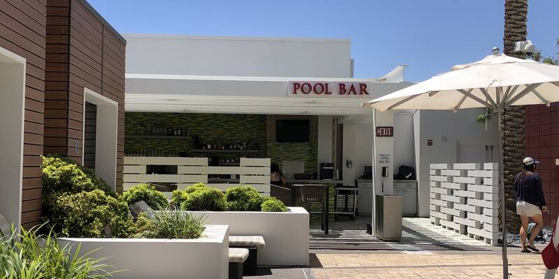 Palms Pool Bar