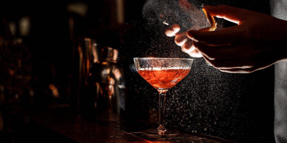 Radius Bar at night