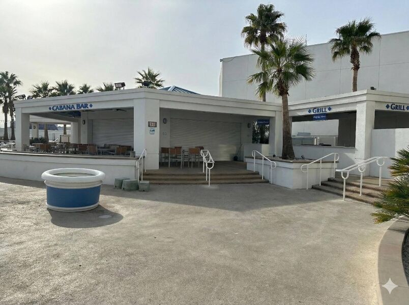 Pool Grill & Bar