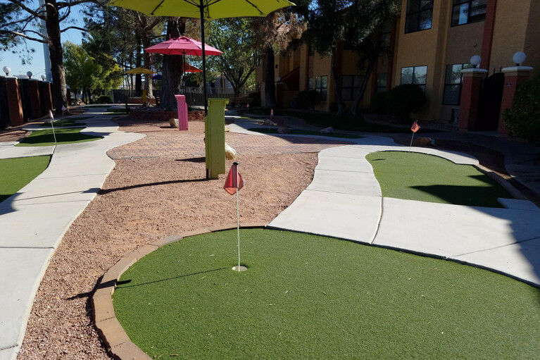Mini Golf