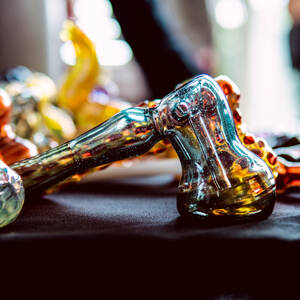 Smoke & Vape Shops