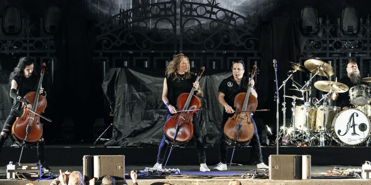 The HU and Apocalyptica