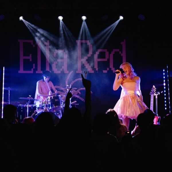 Ella Red