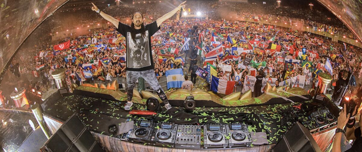 Steve Aoki