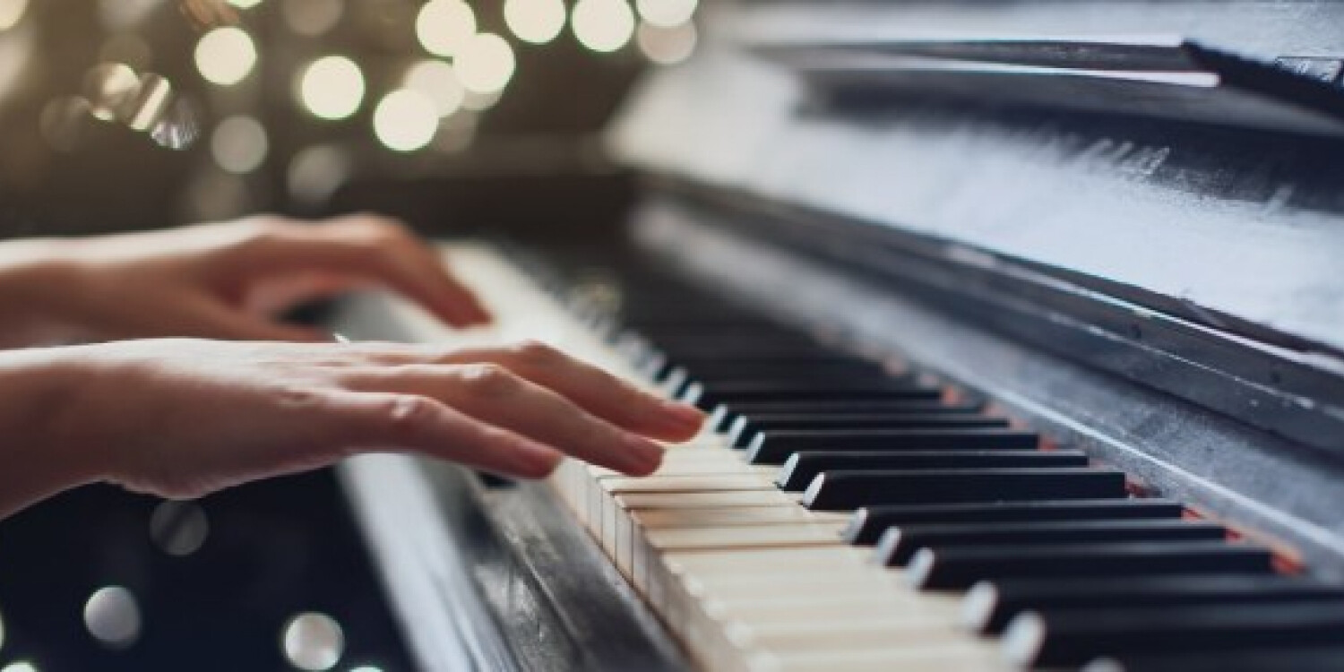 Dueling Pianos - Harrahs