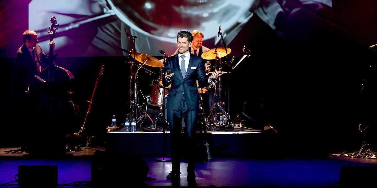Matt Dusk Sings Tony Bennett