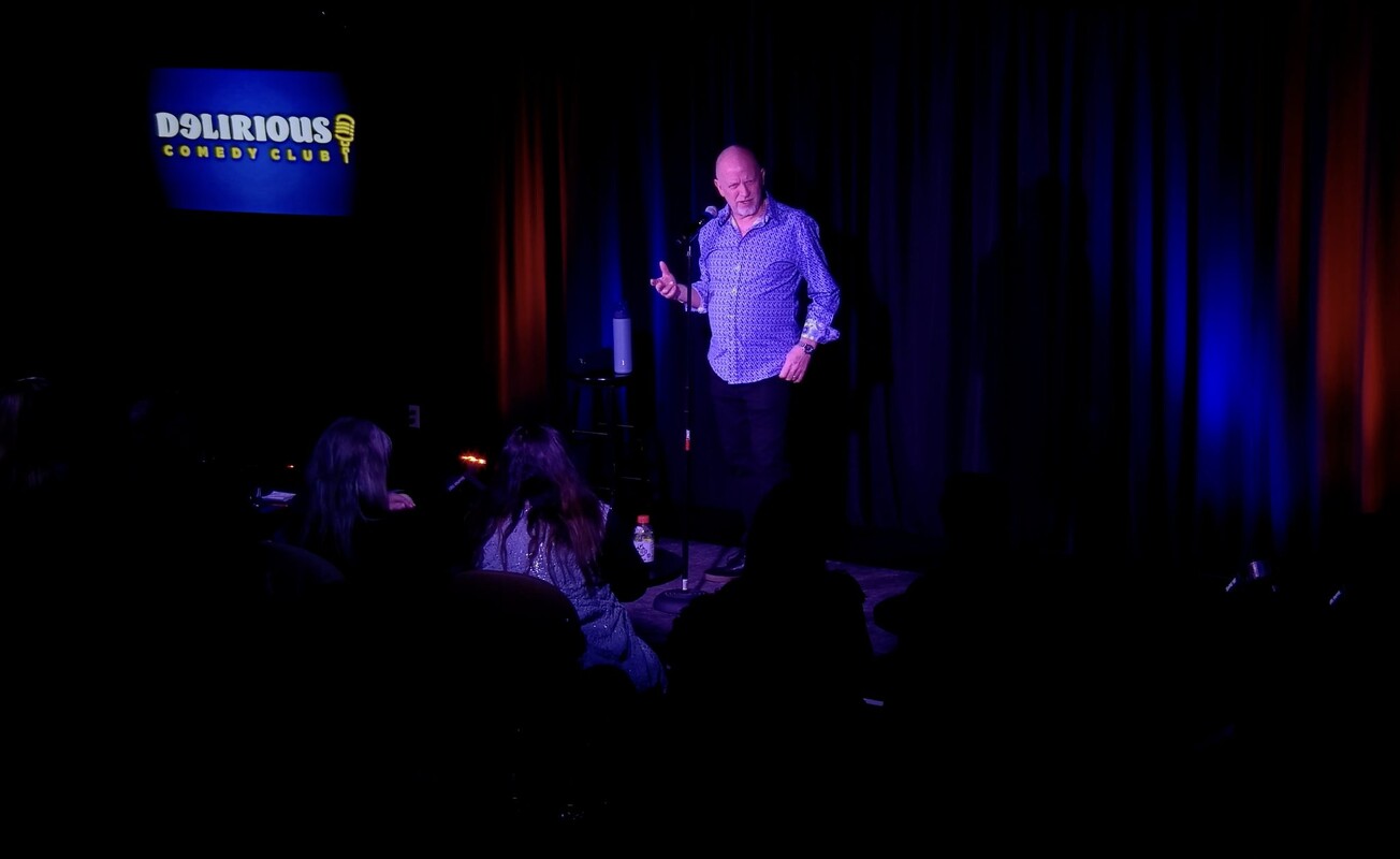 Delirious Comedy Club