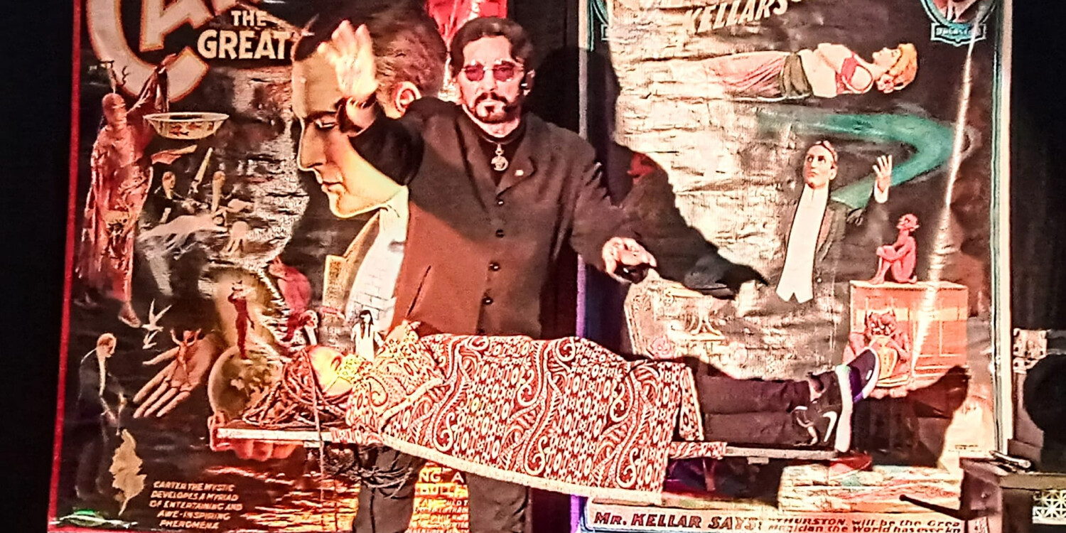 Dixie Dooley: Master Mystifier