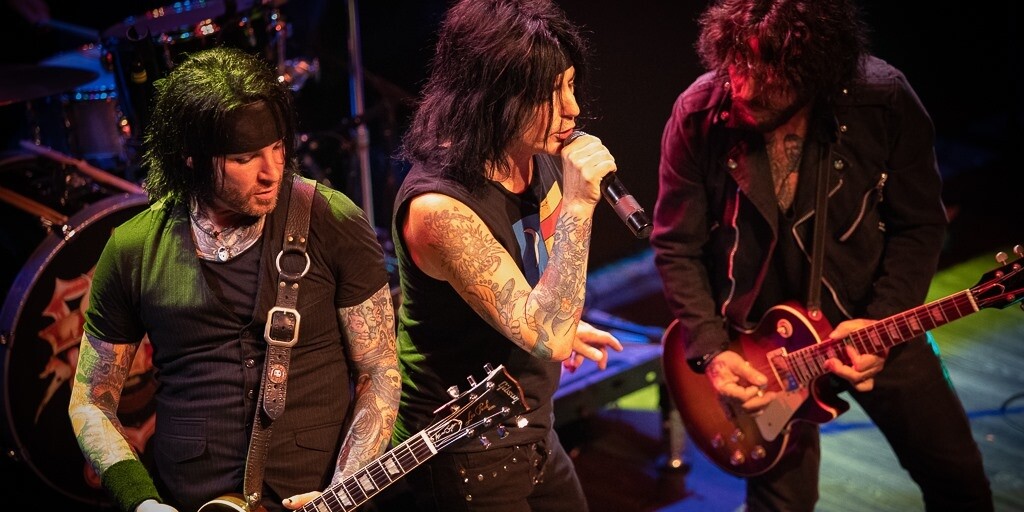 LA GUNS