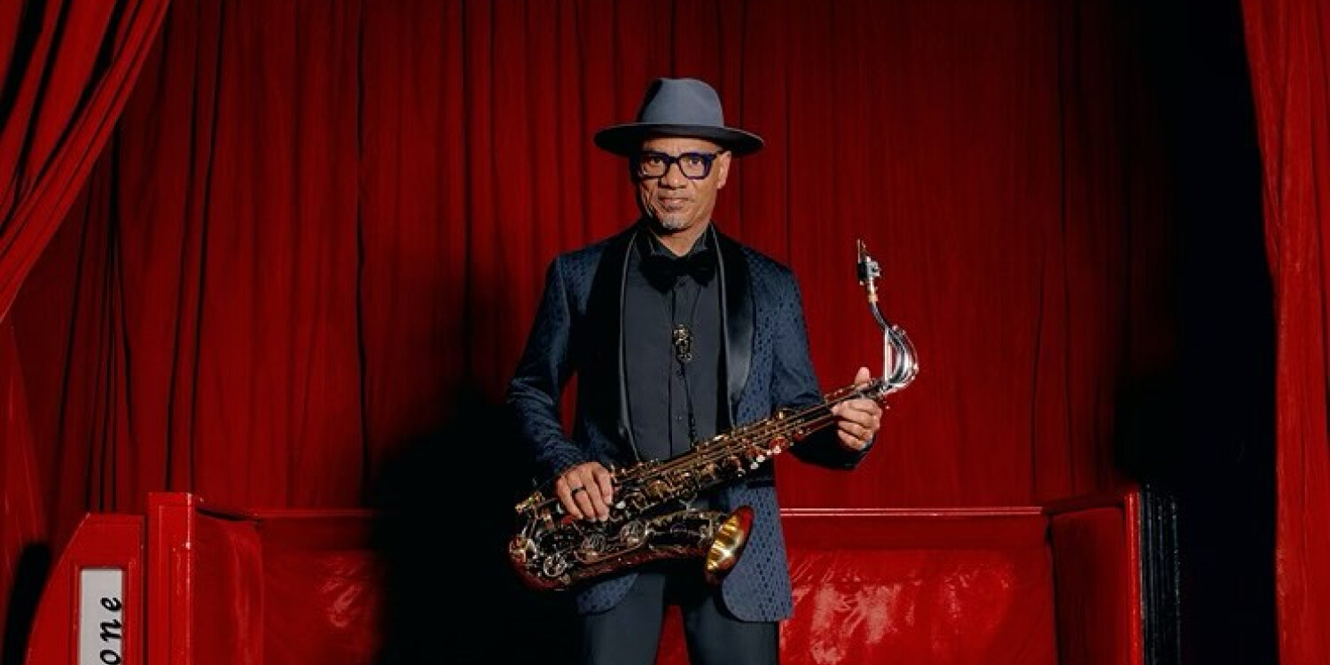 Kirk Whalum