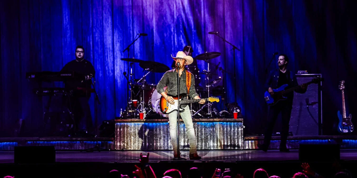 Justin Moore